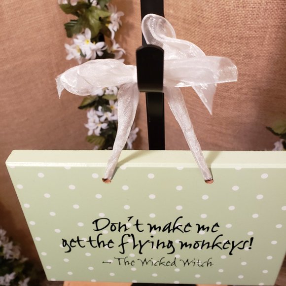 Flying Monkeys Wood Wall Sign🐵🎫 - Picture 5 of 8